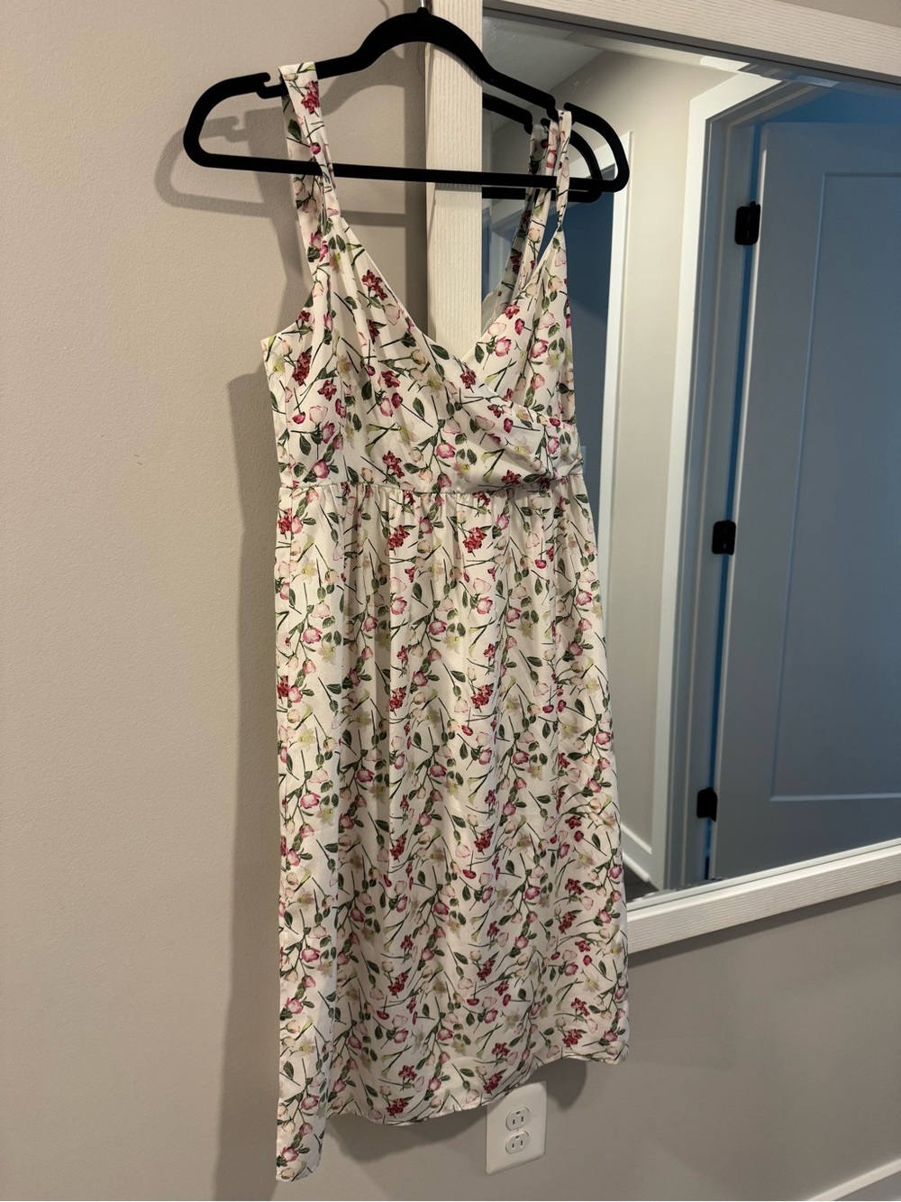 NWT Club Monaco White Midi Dress with Pink Floral Print (Germaine Dress)